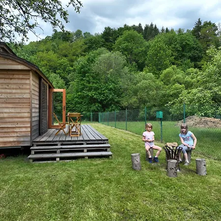 Holiday home Maringotka Hana *
